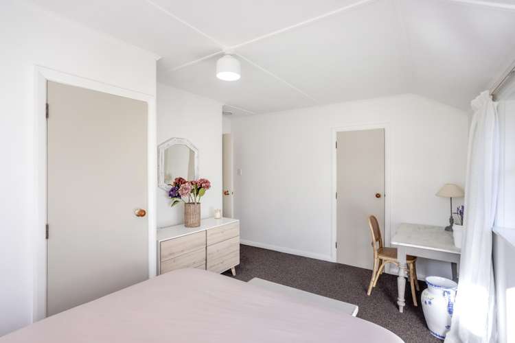 17 Lowe Street Liberton_13
