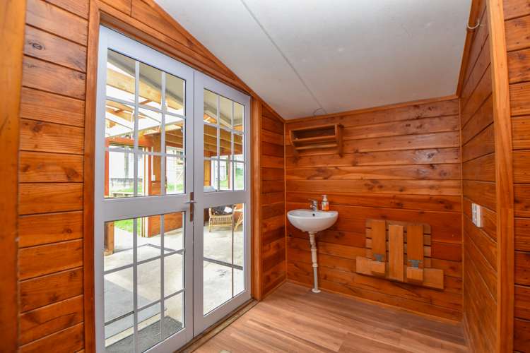 71 Hoeke Road Carterton_17