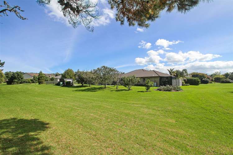 8 Millbrook Drive Waiuku_53