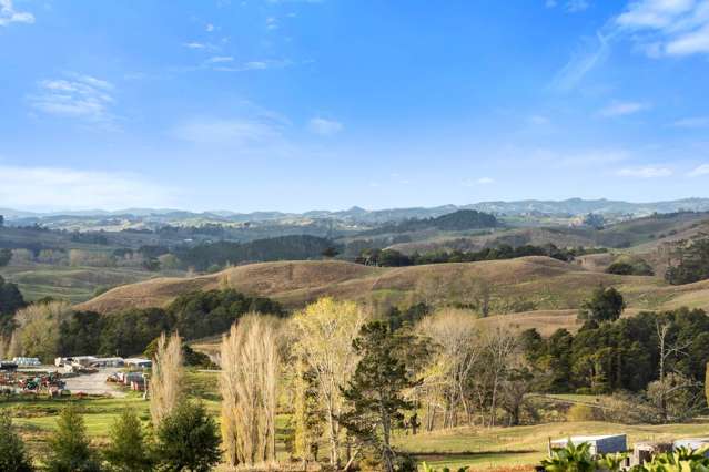 690 Wharehine Road Wharehine_1