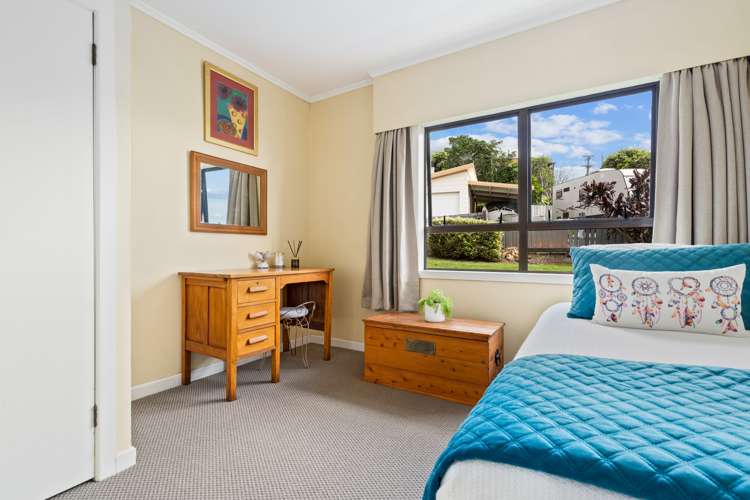 6 Munro Street Onerahi_13