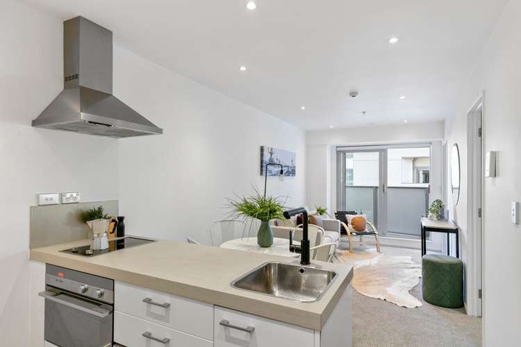 404/72-82 Taranaki Street 2185_6