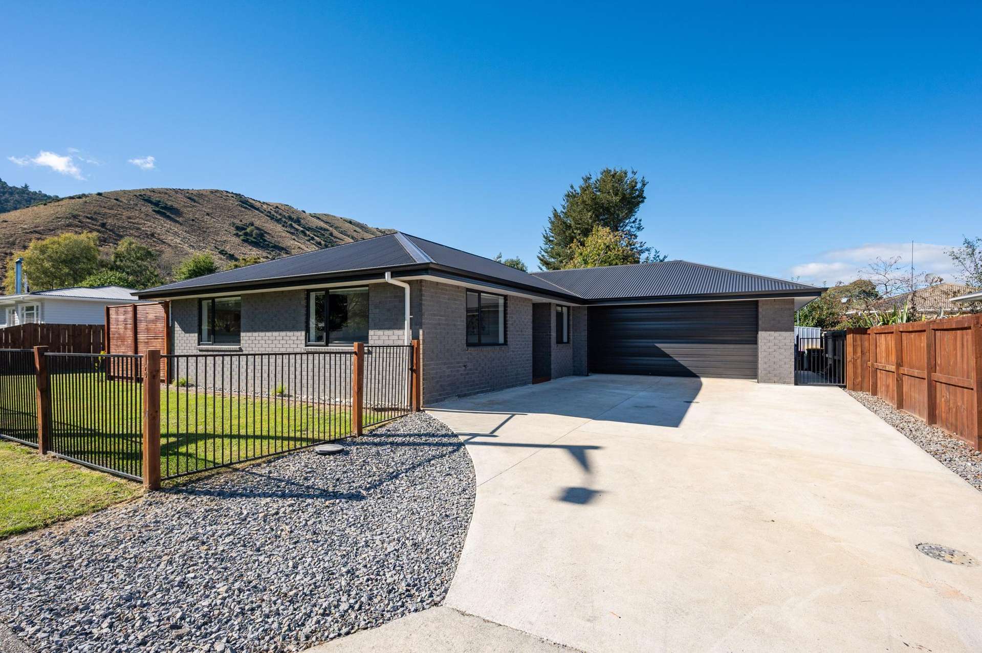 16 Rata Avenue Tapawera_0