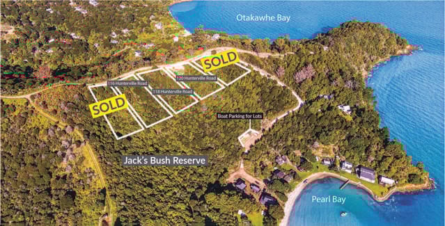 116/118/120 Hunterville Road Waiheke Island_1