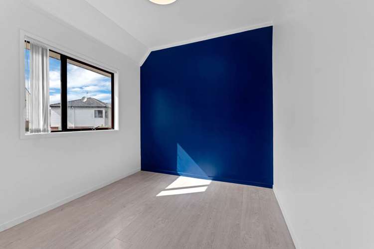 11/19A Gray Avenue Mangere East_16