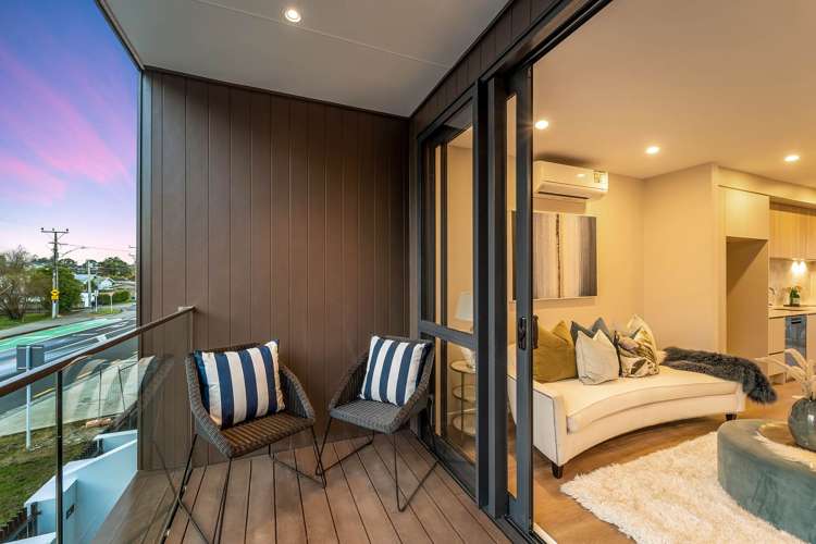 1/6 Ocean View Road Northcote_16
