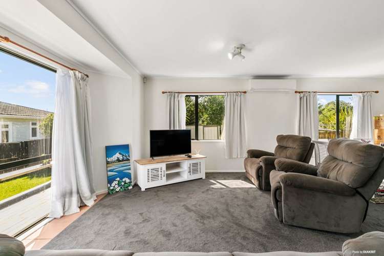 54 Rosier Road Glen Eden_10