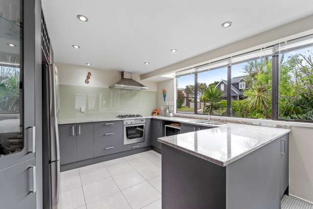 1/18 Killarney Street Takapuna_4