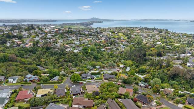 33 Castleton Drive Mellons Bay_4