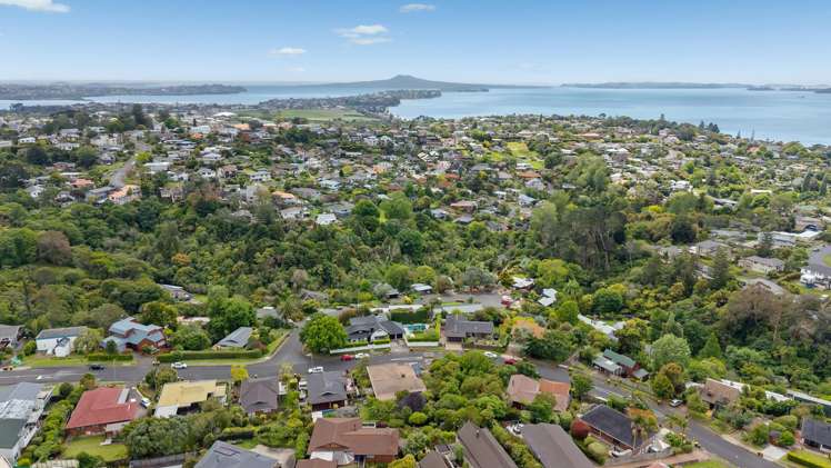 33 Castleton Drive Mellons Bay_4