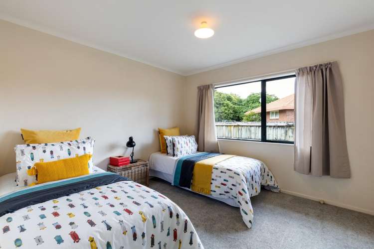 22 Bouverie Crescent Flagstaff_11