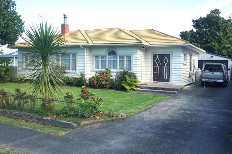 64 Hirini Street Kaiti_13