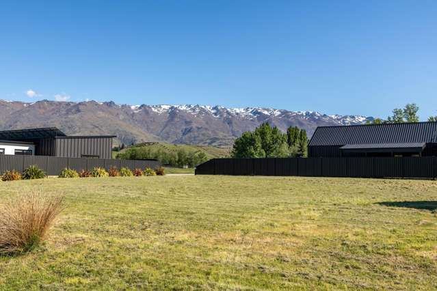 7 Wakefield Lane Mount Pisa_3
