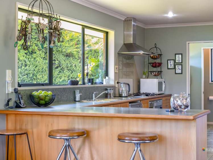 227b Whitemans Valley Road Whitemans Valley_12