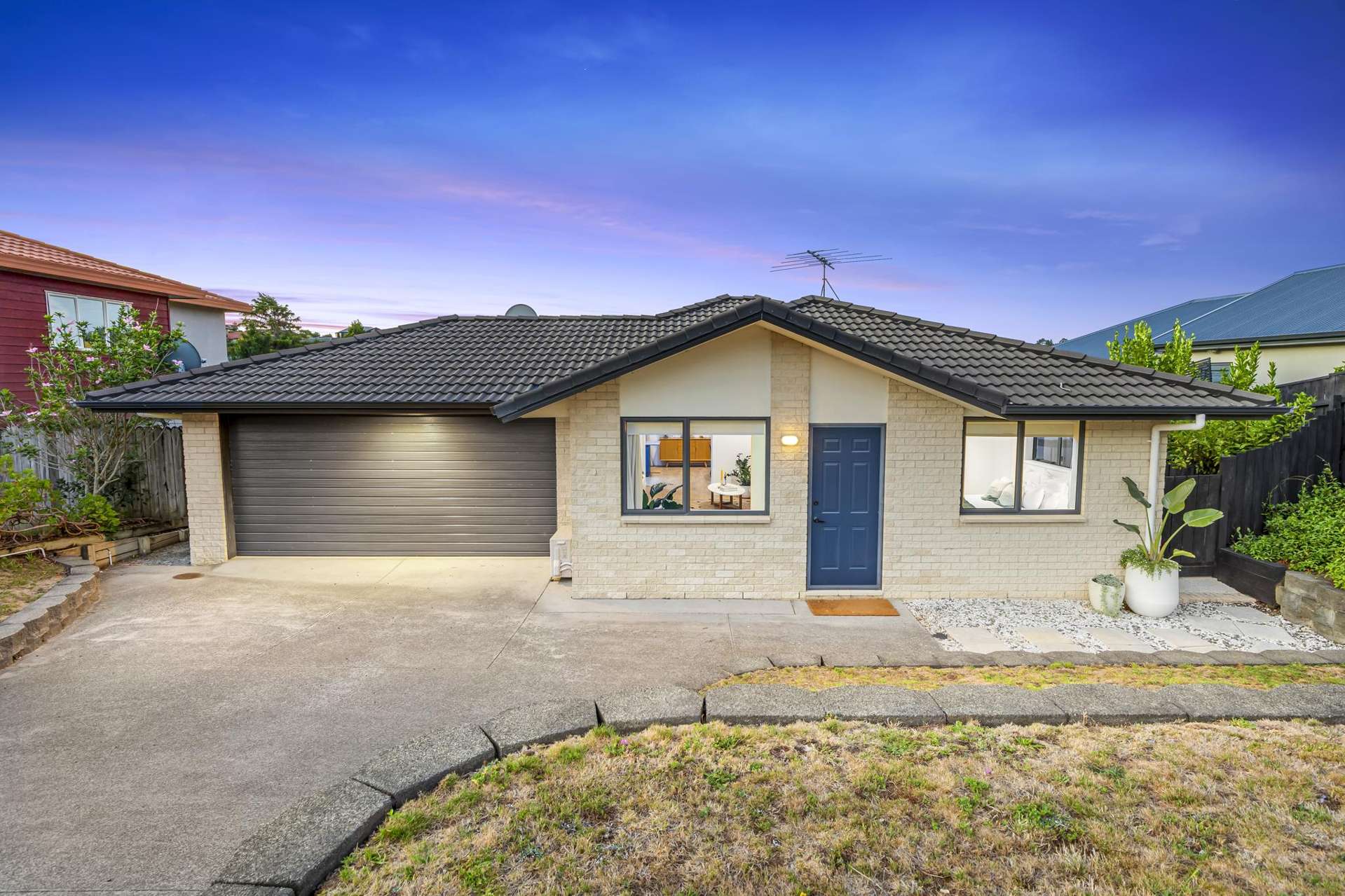 8 Roberta Crescent Orewa_0