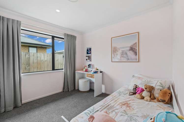 3 Olney Court One Tree Point_23