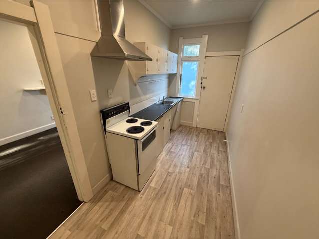 2/8 Gurr Place Aramoho_1