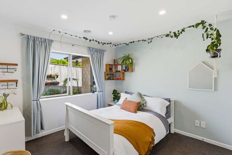 8 Otupoa Way Paraparaumu_16