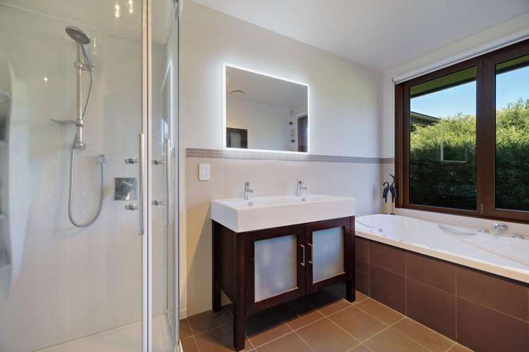 48 Nereus Way Glenorchy_22