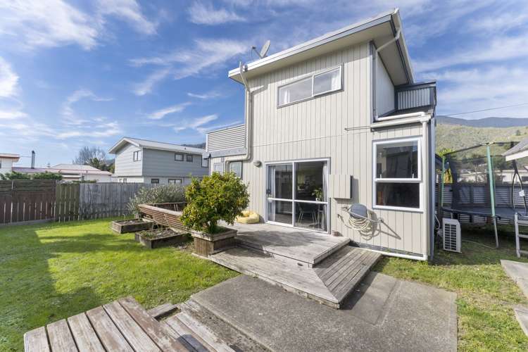 58 Beach Road Waikawa_0