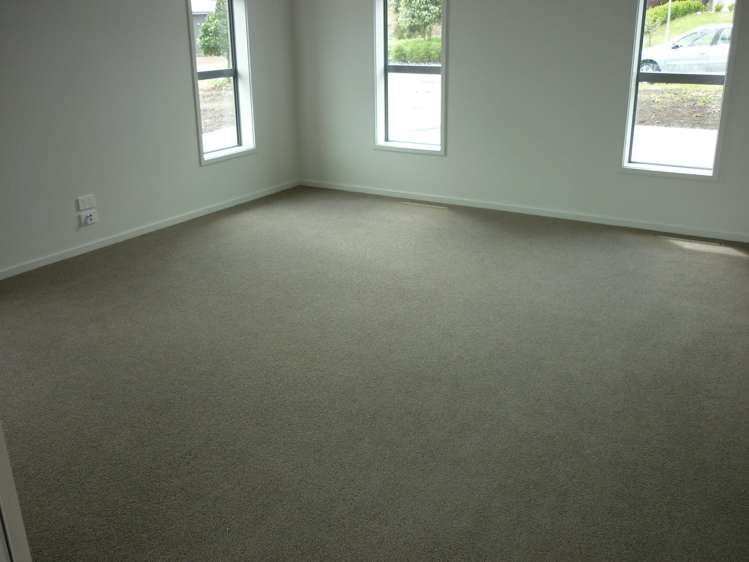 6 Crater Close Pyes Pa_5