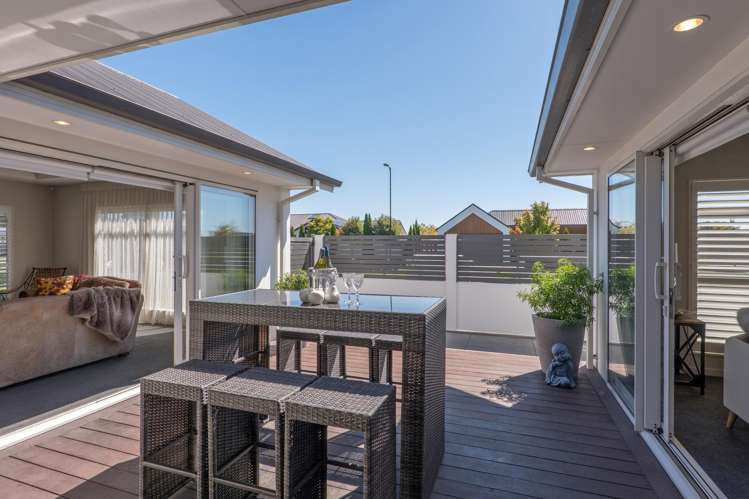 1 Faulks Drive Lincoln_21