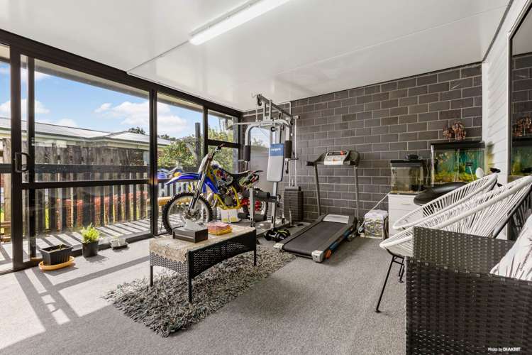 79 Buckland Road Mangere East_9