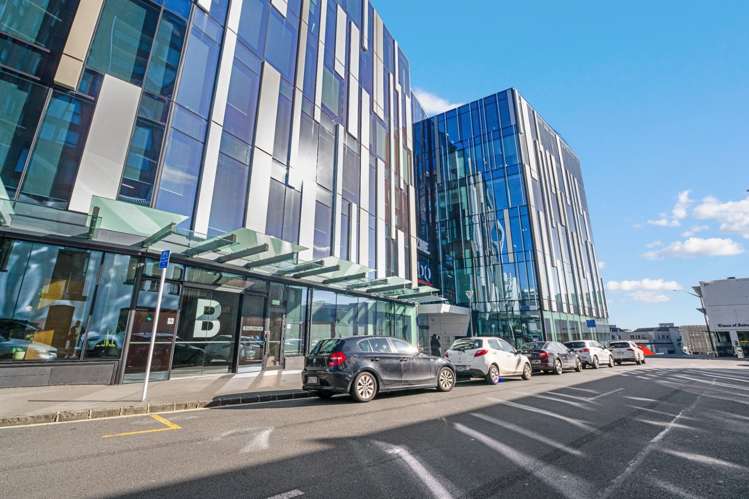 B8/2-4 Graham Street_0