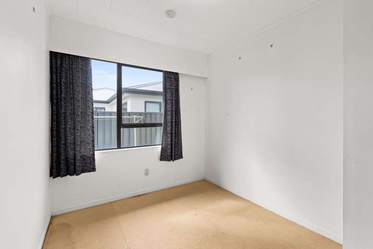 2/1 Cassino Crescent Onekawa_6