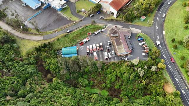 97 Collins Avenue Tawa_1