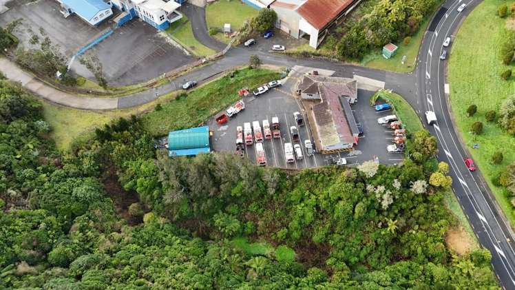 97 Collins Avenue Tawa_1