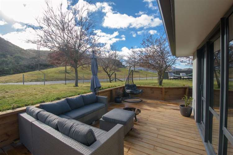 7 Oxfordshire Avenue Lower Shotover_11