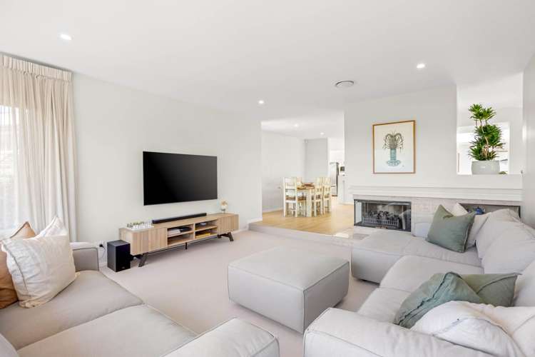 2 Esther Place Red Beach_14