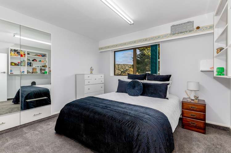 7 King Charles Drive Kingsley Heights_27