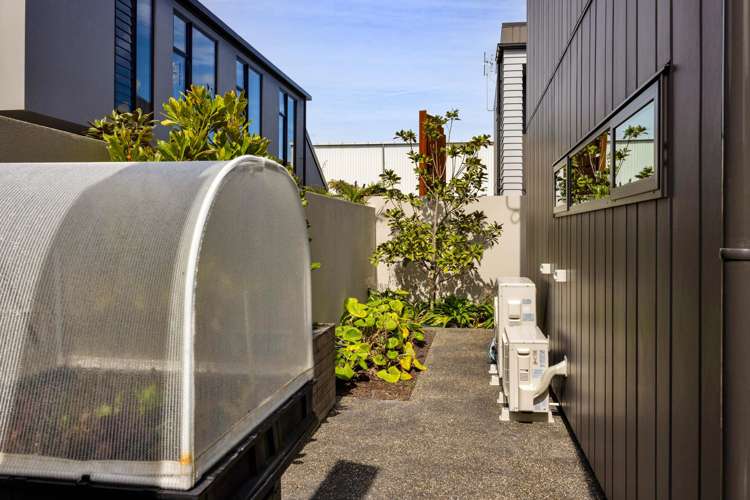 54A Buller Street New Plymouth_35