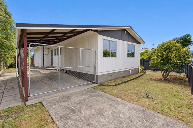 11 Makarini Street Paraparaumu_24