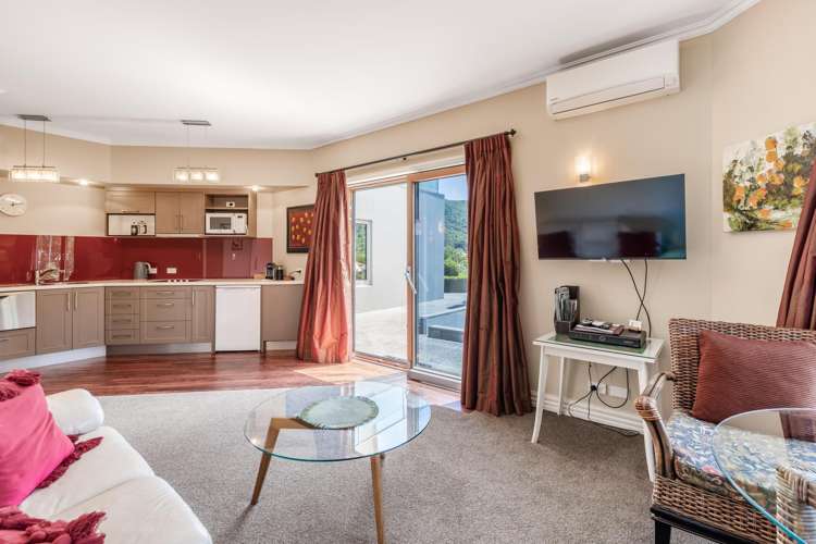 7 Wilkes Way Picton_46