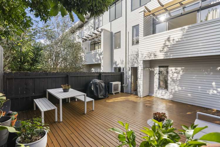 10/50 Livingstone Street Westmere_12