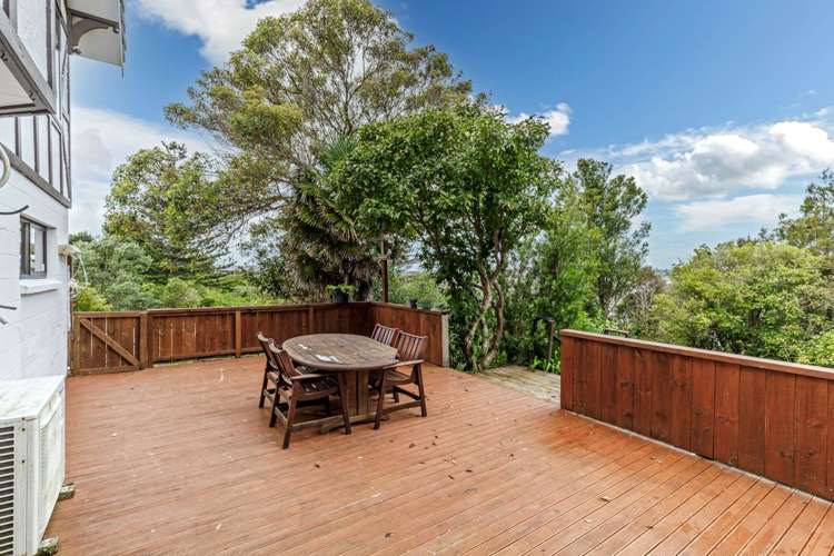 2/126 Carlisle Road Browns Bay_21