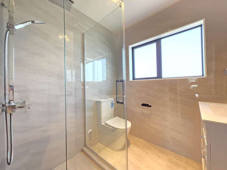 10D White Road Manurewa_14