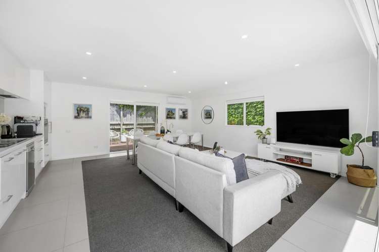 2/34 Howe Street Howick_8