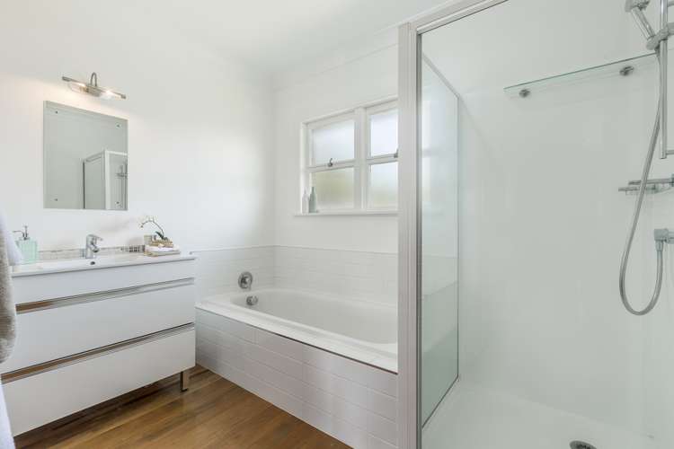 9 Harding Avenue Te Atatu South_11