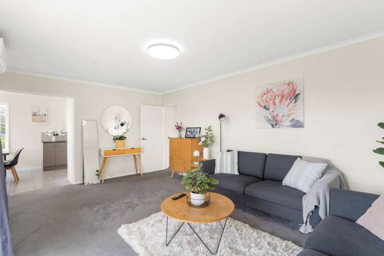 1/15 Manapouri Place Pakuranga Heights_6