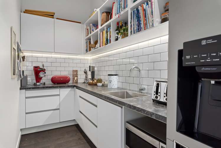 10 Edward Jonkers Drive Riverhead_6