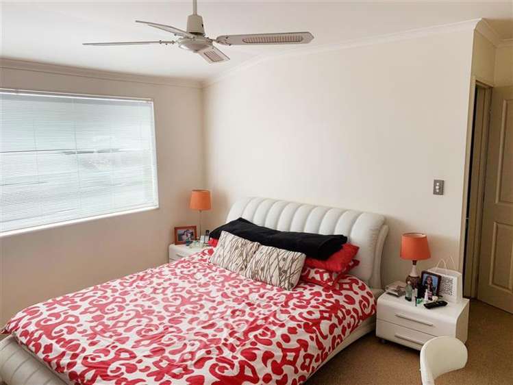 323 Hill Road The Gardens_5