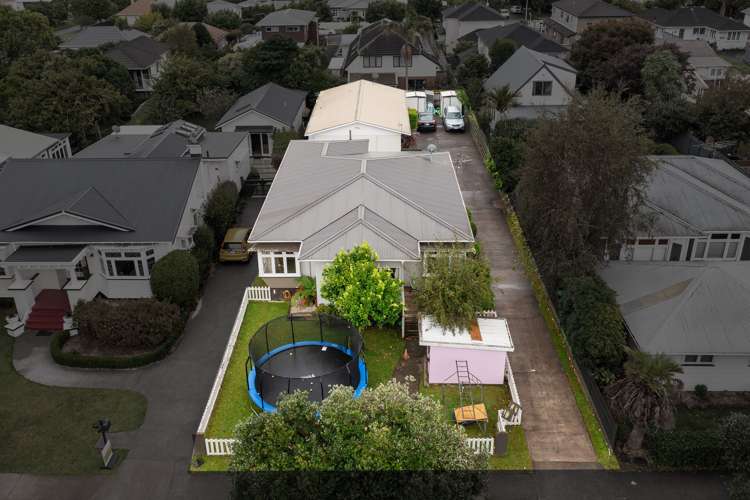 25 Fairleigh Avenue Mount Albert_2