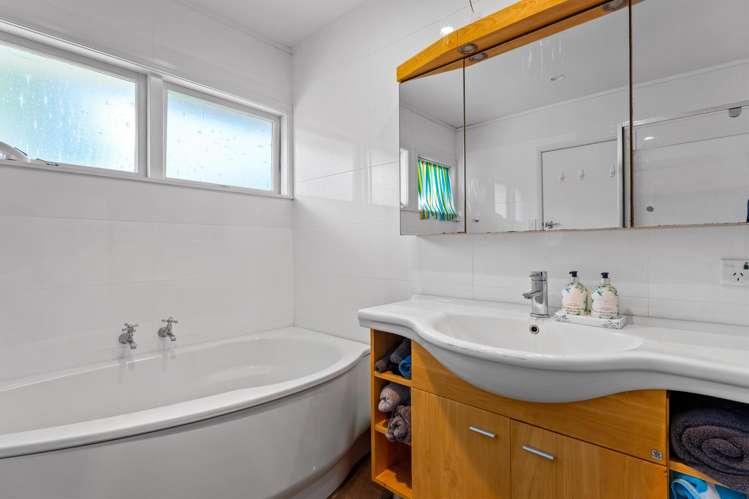 1134a Paerata Road Paerata_18