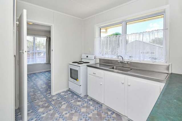 18 Collett Road 10693_4