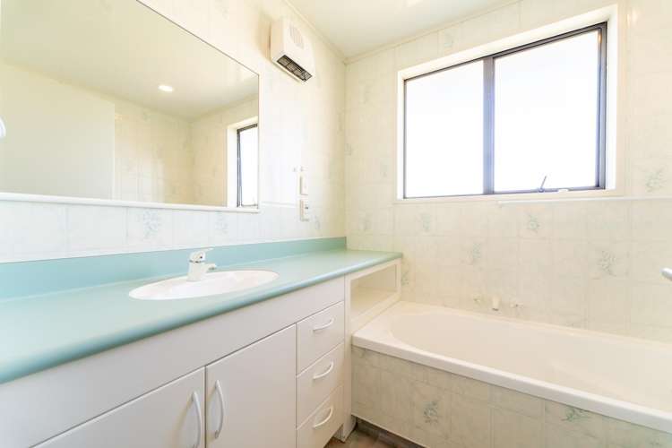 18 Roxburgh Street Glenwood_10