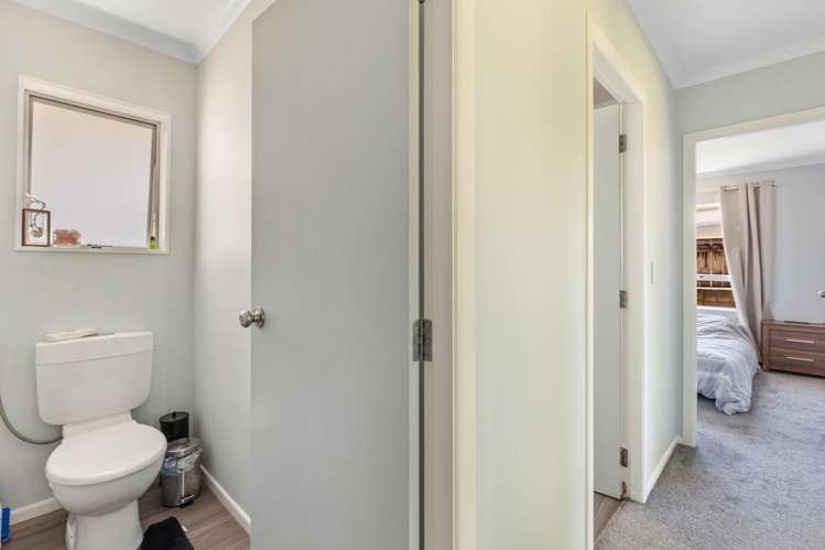 2 Te Ngaere Place Merrilands_16